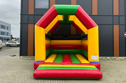 Middelgroot-springkussen-huren